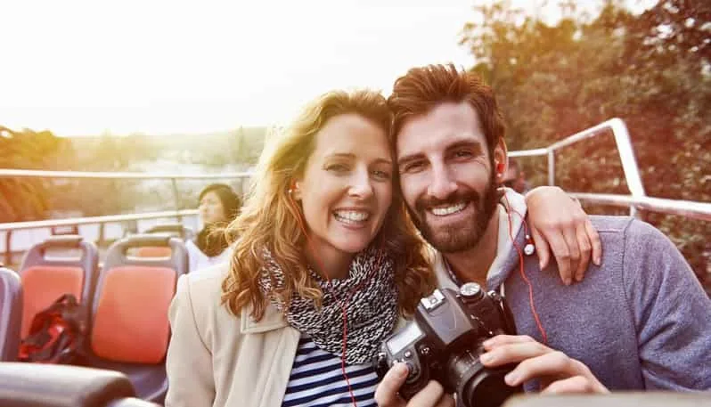 Belfast Hop-On Hop-Off bus tour with Titanic Belfast entry ticket